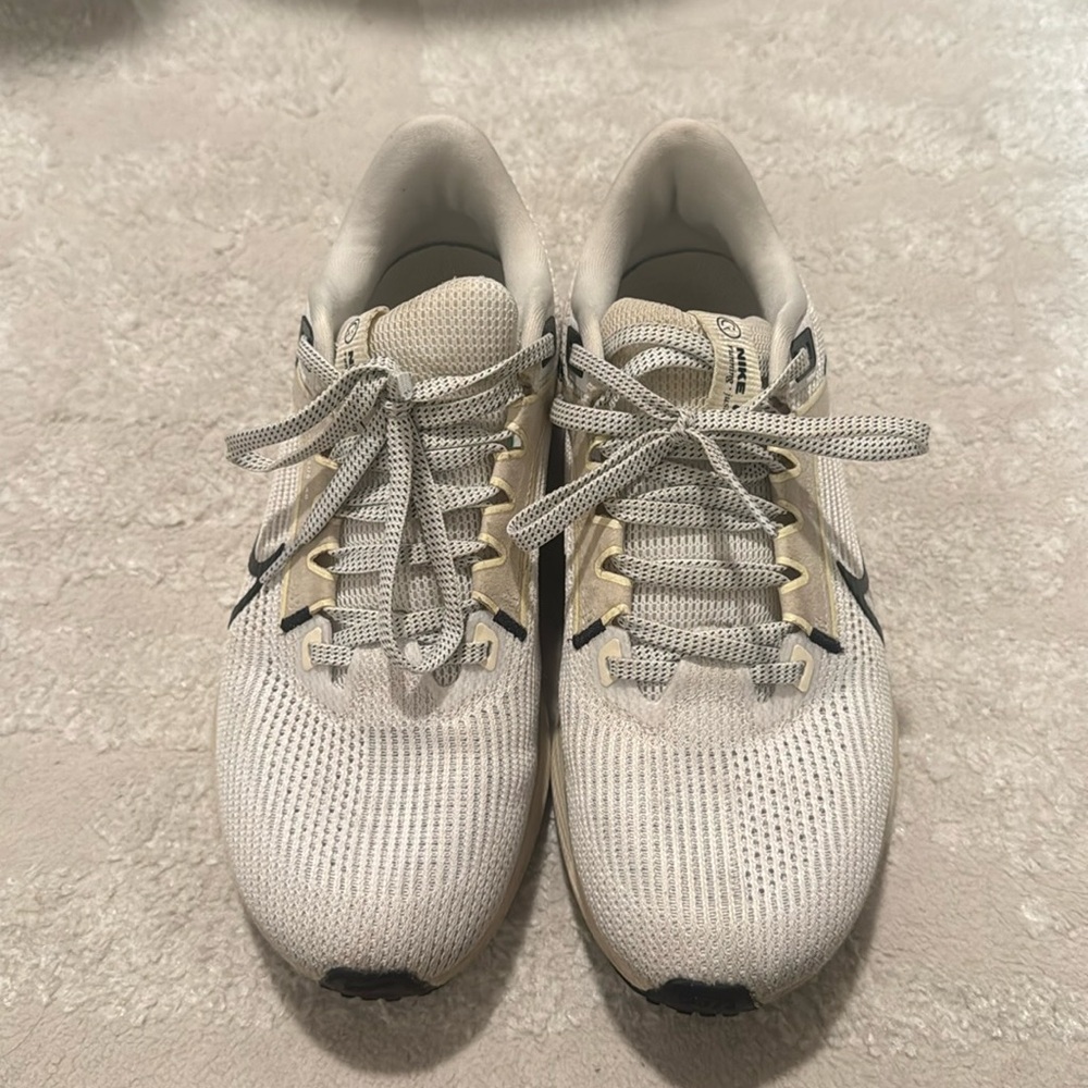 Nike Air Zoom Pegasus Running Shoe